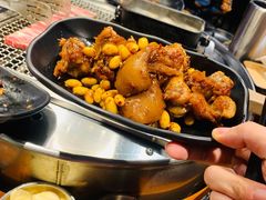 黄豆烤猪蹄-伍丁·烤牛肋(和平东桥店)