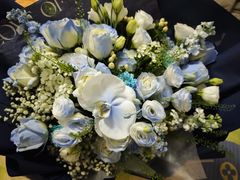 -亭亭鲜花店(中山北路店)