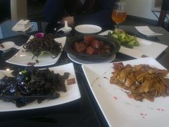 黄鱼鲞烧肉-院落创意菜