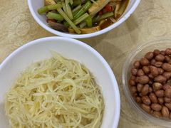 -红色湘菜馆(春风店)