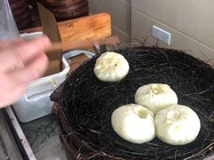 -舒小笼松针小笼包