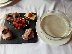 -火车头法国西餐厅