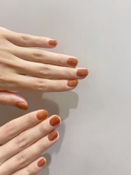 -花岐款式专研健康美甲沙龙