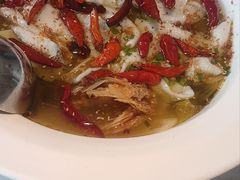招牌酸菜鱼-花椒笑成都小馆(百脑汇店)