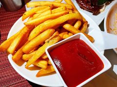 香脆薯条-WOLFGANG PUCK KITCHEN & BAR(迪士尼小镇店)