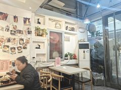 -鲲少爷烤鱼饭.螺蛳粉·清真(爱琴海店)