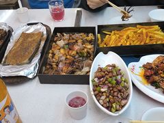 -老东镇啤酒屋海鲜加工·蒸汽海鲜·海鲜烧烤(台东店)