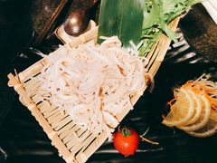 -湊湊火锅·茶憩(新中关购物中心店)