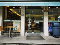 -全家便利店(桂平路店)