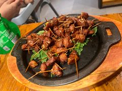 -苹果树下艺术餐厅(宋庄店)