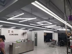 -宫铭烫发染发接发店