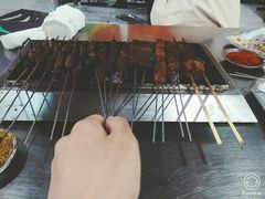 -老广烧烤(骆驼山康馨园店)