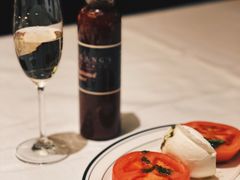 -Wolfgang’s Steakhouse 沃夫冈牛排馆(上海白玉兰广场店)