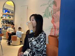 -LAVAZZA拉瓦萨咖啡(中航城君尚购物中心店)