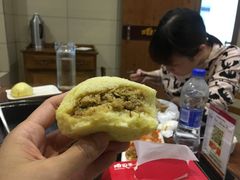 -咱屯子铁锅炖直营店(南湖大路店)