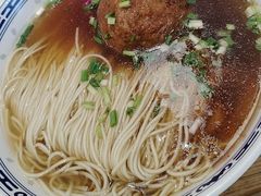-鲁达面馆本帮风味(共康东路店)