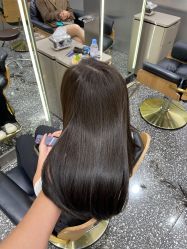 -Tloml salon