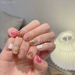 -米小兔美甲美睫