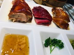 -新大咀港式茶餐厅(宝山万达店)