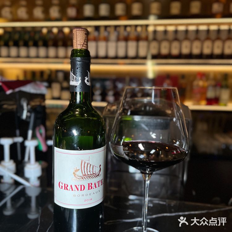 佛山探店 | 秋日微醺氛围感小资西式简餐厅