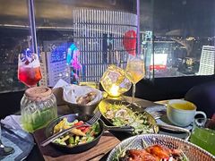 -Hi City·城市之巅