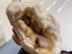 -白玉兰食品甜凤店(合生汇店)