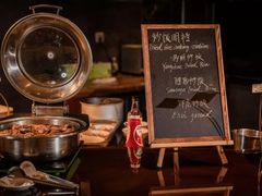 -君来湖滨饭店·玫瑰园