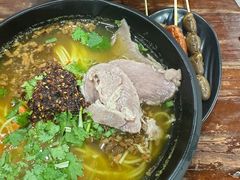 -一品飘香米线(一中总店)