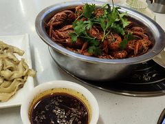 -老东镇啤酒屋海鲜加工·蒸汽海鲜·海鲜烧烤(台东店)