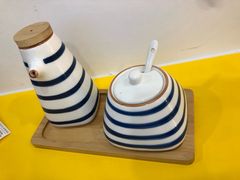 -嗨皮儿·现蒸面皮(抄纸巷店)