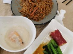 -壹山酒楼(三乡店)