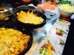 -洪河半边街夜市