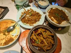 -荷花亭·湖北融合菜(中商广场店)