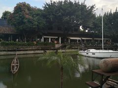 -喜洲吧·江畔老船厂·庭院餐厅(喜临院店)