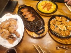 -老东镇啤酒屋海鲜加工·蒸汽海鲜·海鲜烧烤(台东店)