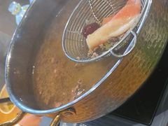 -牛满溢·自助潮汕鲜牛肉火锅(龙汇路店)