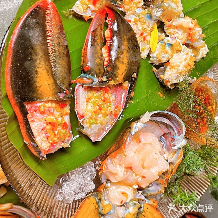 杭州艺术餐厅顶流，太炫🎸不仅仅是因为ta在52层高空🎈