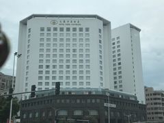 -汕尾巴黎半岛酒店