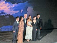 -亚龙湾中心广场