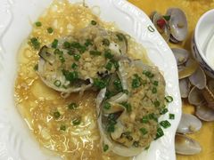-鑫悦楼煎蟹·16年海鲜大排档