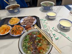 -吾穆勒蓬灰牛肉面·清真(北滨河中路店)