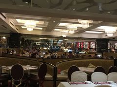 大堂-芭菲盛宴·环球美食(解放碑英利国际店)