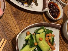-毛辣果·贵州红酸汤牛肉火锅(西单店)