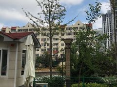 -青岛天瑞星空酒店