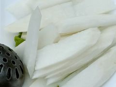 -墨脱石锅椰子鸡•香草鸭•东山羊(大东海店)