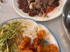 -一口猪海鲜浑锅·东北家常菜