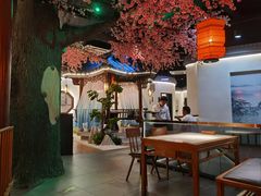 大堂-荷塘秋月·本帮江浙菜(国权路店)