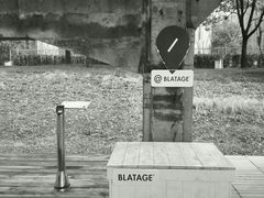 门面-BLATAGE COFFEE