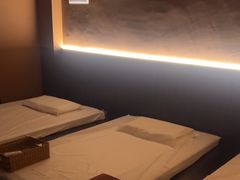 -泰·菩提树下[泰式按摩x精油SPAx肩颈头疗](新景店)