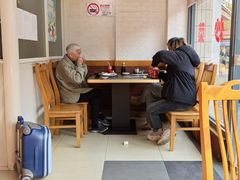 -东北四季饺子王(华山路店)